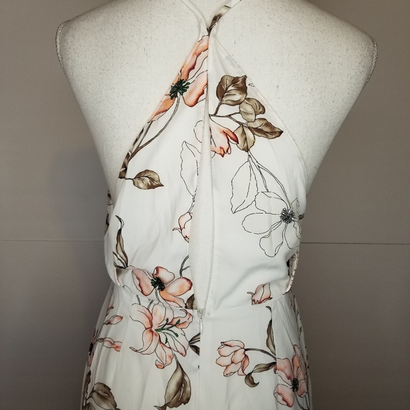 PLUS! Warm Weather Getaway👓👙🌞Floral Jumpsuit w/Adjustable Straps - Picture 5 of 11